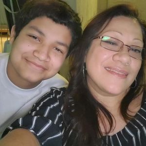 Meet your Posher, Estrella